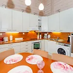 Kolinpilvi By Interhome Kolinkylä